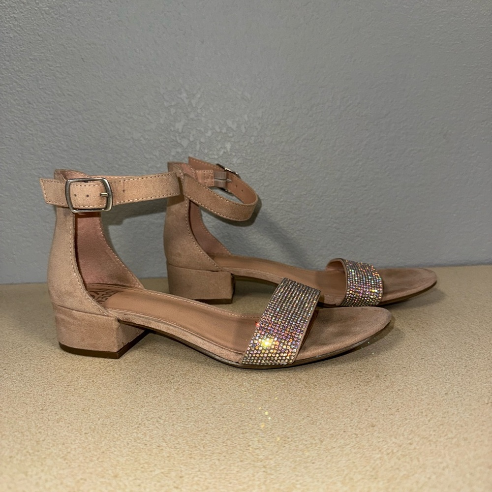 Tan sparkle Rhinestone Madden NYC heel/shoe/sandalSize 5